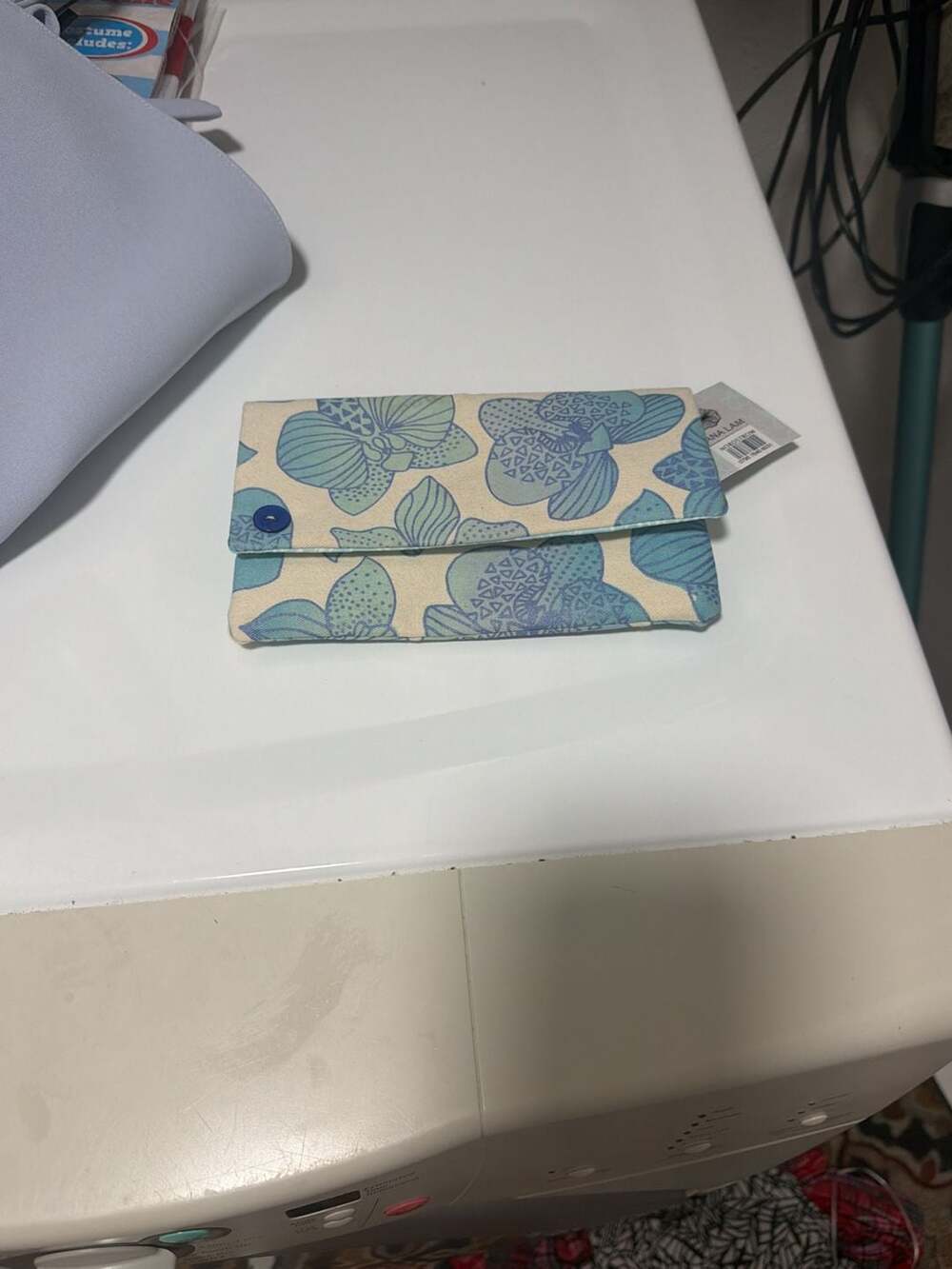 Jana Lam Handmade in Hawaii Floral Print Clutch Wallet